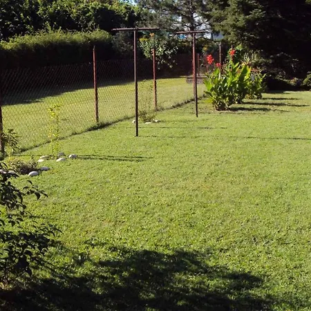 Ferienhaus In 19321 *