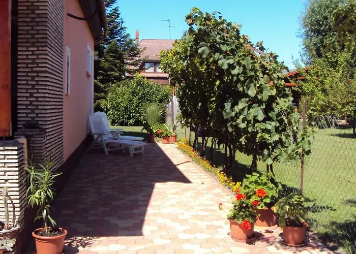 Сasa de vacaciones In 19321 Balatonmáriafürdő